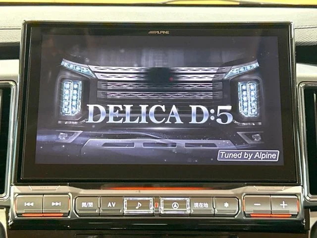 Mitsubishi DELICA D:5 4WD P photo 3