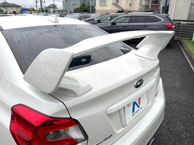 Subaru WRX STI STI　2．0 photo 4
