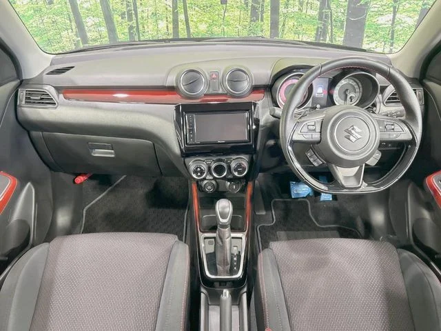 Suzuki SWIFT スポーツ photo 2