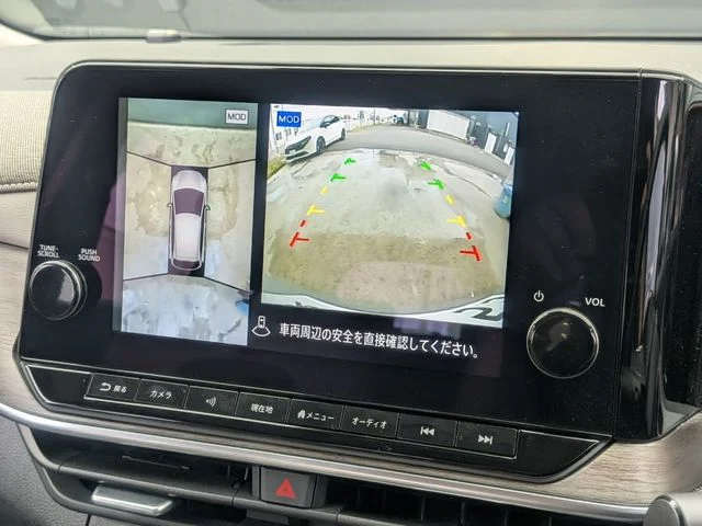 Nissan AURA G photo 4