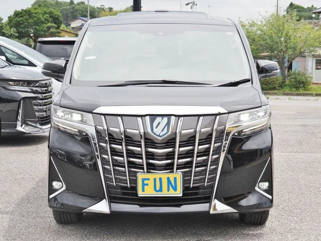 Toyota ALPHARD hybrid 4WD G　Fパッケージ photo 2