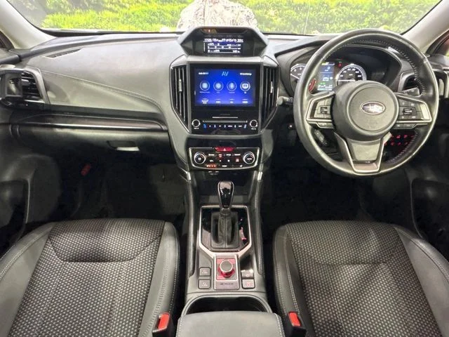 Subaru FORESTER XT−エディション photo 2