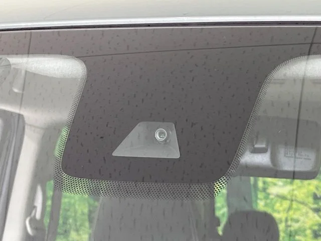 Mitsubishi DELICA MINI T　プレミアム photo 3