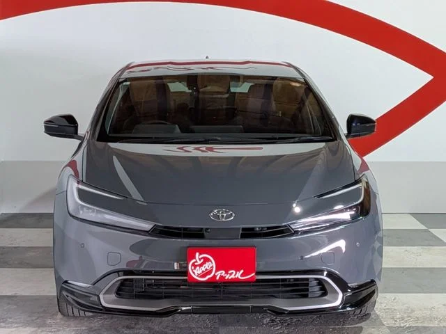 Toyota PRIUS 4WD Z photo 4