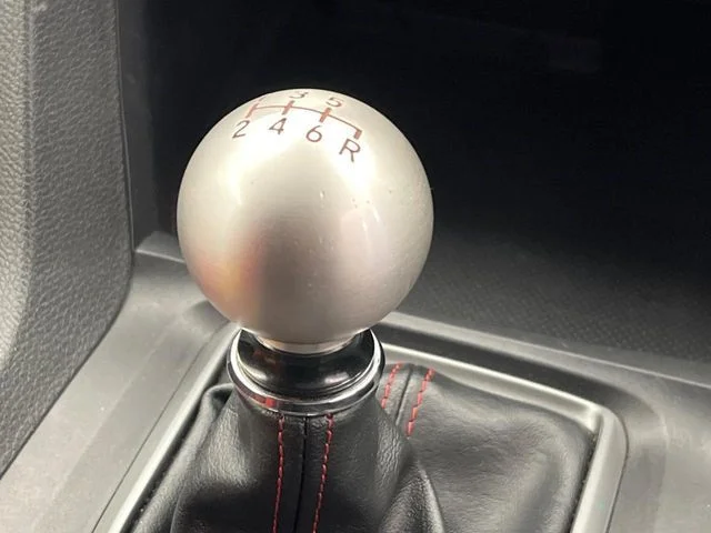 Honda CIVIC hatchback タイプR photo 3
