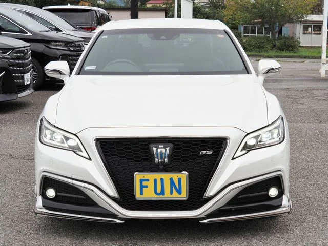 Toyota CROWN sedan hybrid 4WD RS　アドバンス　Four photo 2