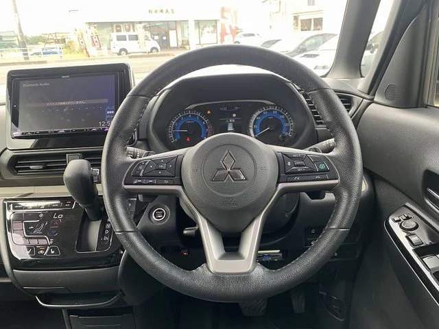 Mitsubishi DELICA MINI T　プレミアム photo 4