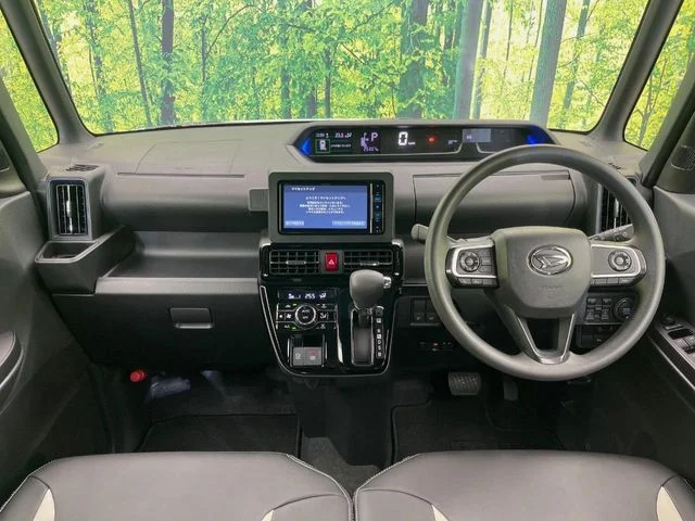 Daihatsu TANTO CUSTOM X photo 2