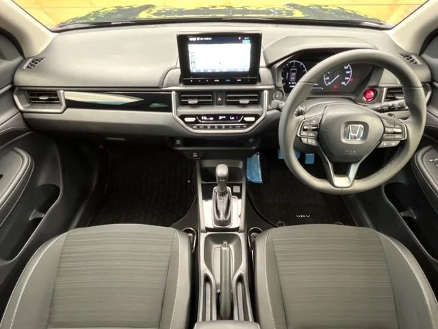 Honda WR-V Z photo 2