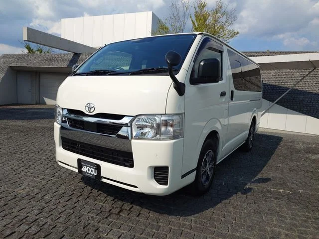 Toyota HIACE van 1.15t 2WD DX　GLパッケージ　ロング 2024