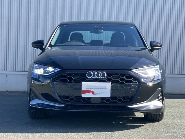 Audi AUDI A3 Sedan 30　TFSI　アドバンスド photo 2