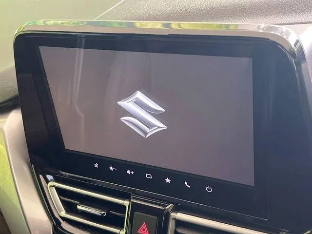 Suzuki FRONX ベースグレード photo 3