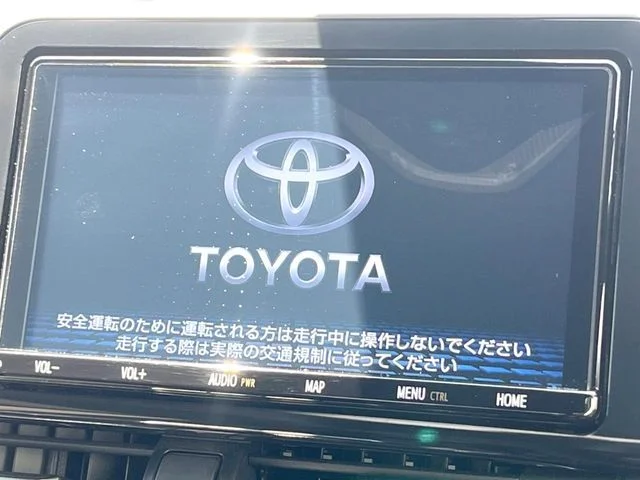 Toyota C-HR G　ハイブリッド photo 3