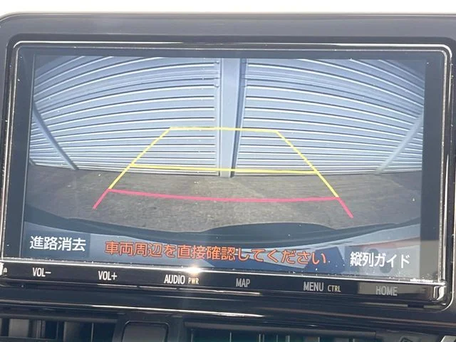 Toyota C-HR G　ハイブリッド photo 4