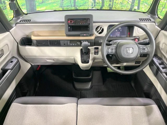 Honda N BOX ベースグレード photo 2