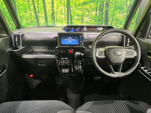 Daihatsu TANTO CUSTOM 4WD RS photo 2