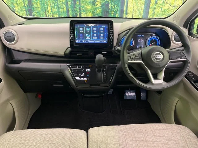 Nissan DAYZ X photo 2