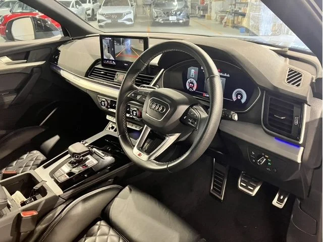 Audi AUDI Q5 Sライン　ダイナミックエディション photo 2