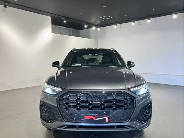 Audi AUDI Q5 Sライン　ダイナミックエディション photo 4