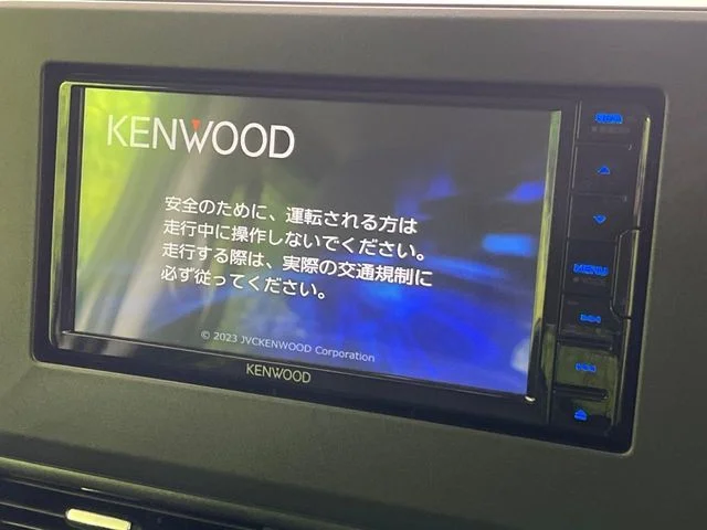Mitsubishi DELICA MINI T　プレミアム photo 3