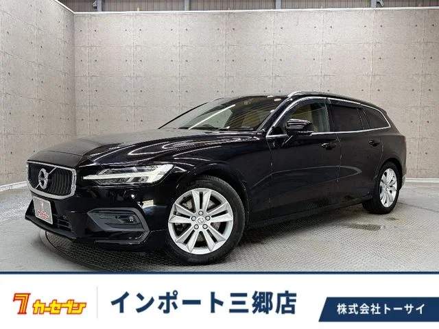Volvo VOLVO V60 T5　モメンタム 2019