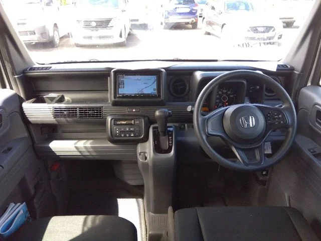 Honda N-VAN G　ホンダセンシング photo 2