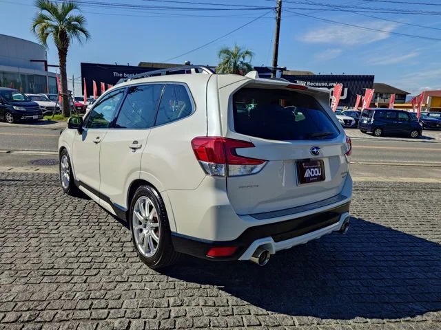 Subaru FORESTER スポーツ photo 3