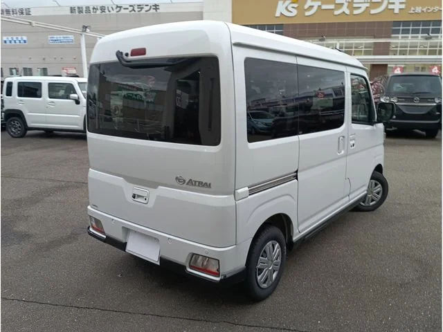 Daihatsu ATRAI van 4WD RS photo 2