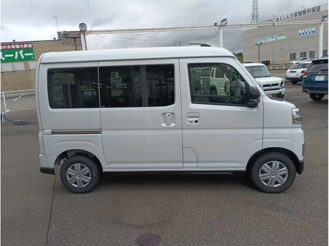 Daihatsu ATRAI van 4WD RS photo 4