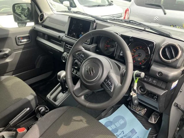 Suzuki JIMNY SIERRA JC photo 2