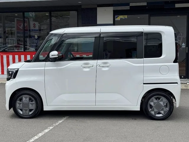 Nissan ROOX X photo 2