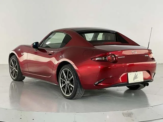 Mazda ROADSTER RF VS photo 4