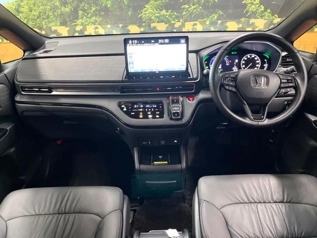Honda ODYSSEY e:HEV アブソルート　EX　ブラックエディション photo 2