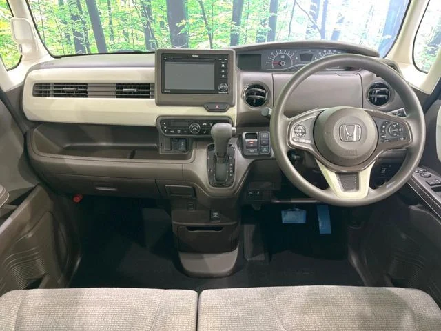 Honda N BOX L photo 2