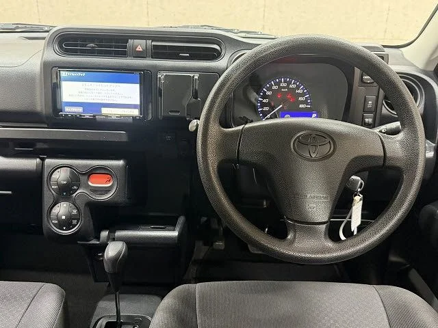 Toyota PROBOX van HYBRID DX　コンフォート photo 2