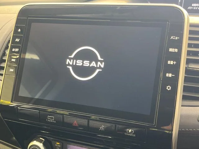 Nissan SERENA WG e−POWER　ハイウェイスター　V photo 3