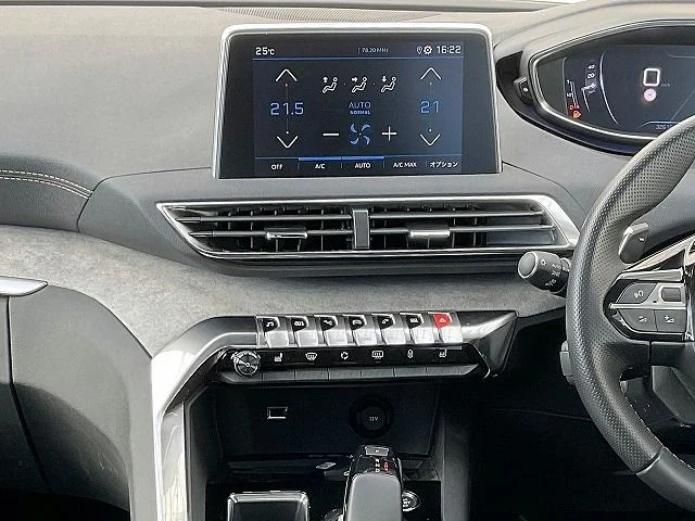 Peugeot PEUGEOT 5008 GT　ブルーHDi photo 4