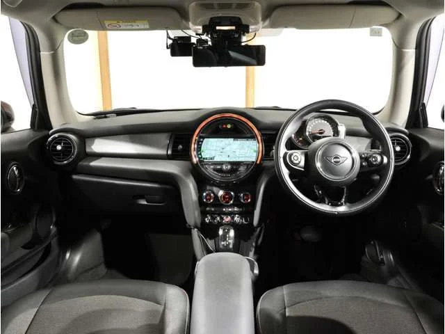 Bmw MINI COOPER ベースグレード photo 3