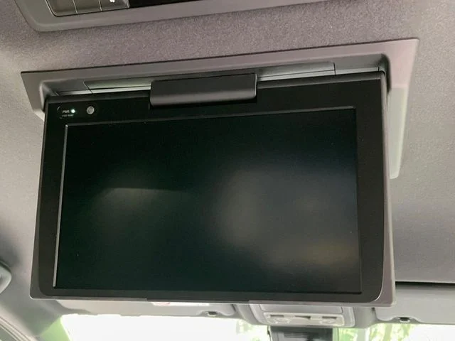 Toyota VOXY ZS　煌2 photo 3