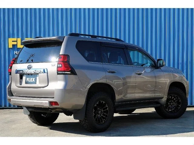 Toyota LANDCRUISER PRADO TX　Lパッケージ photo 2