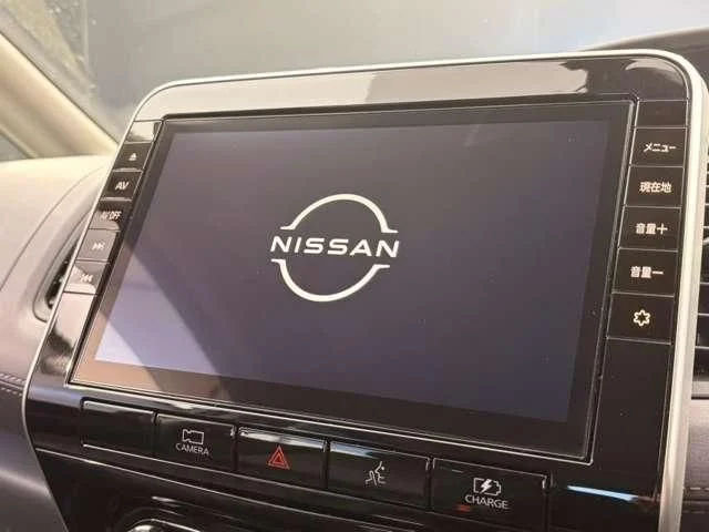 Nissan SERENA WG e－POWER　ハイウェイスター　V photo 4