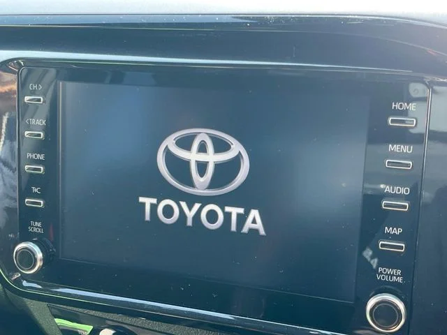 Toyota HILUX 4WD Z　GR　スポーツ photo 3