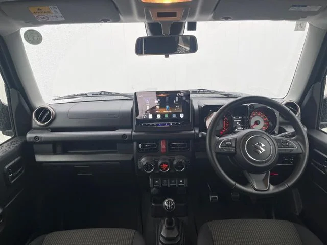 Suzuki JIMNY SIERRA JC photo 2
