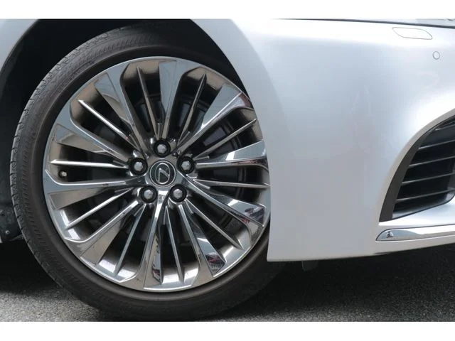 Toyota LEXUS LS500 Iパッケージ photo 4