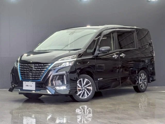 Nissan SERENA WG e−POWERハイウェイスターV 2022
