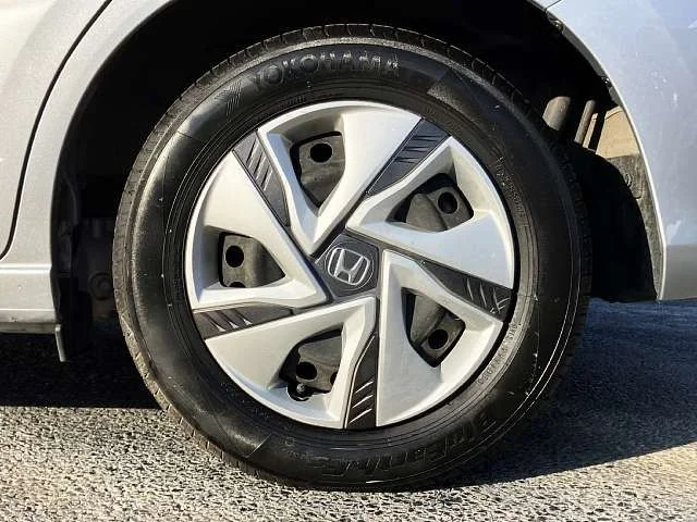 Honda FREED plus HYBRID G　ホンダセンシング photo 4