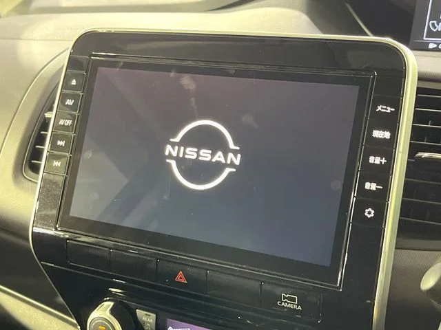 Nissan SERENA S-HYBRID XV photo 3
