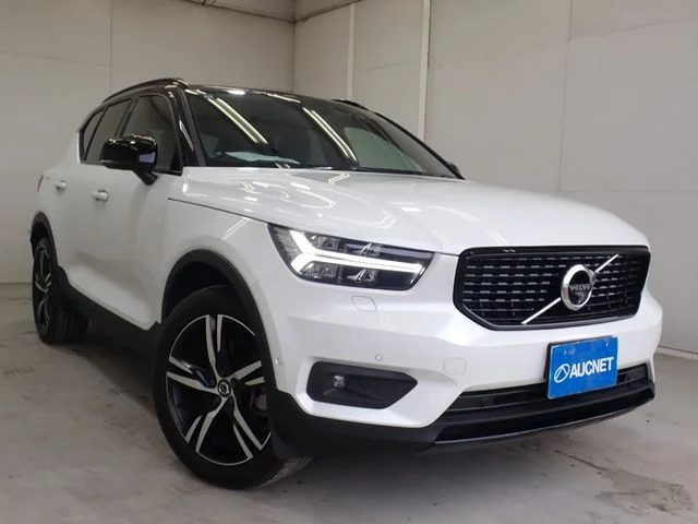 Volvo VOLVO XC40 T4　AWD　Rデザイン 2019