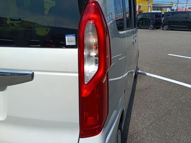Honda N BOX L photo 4