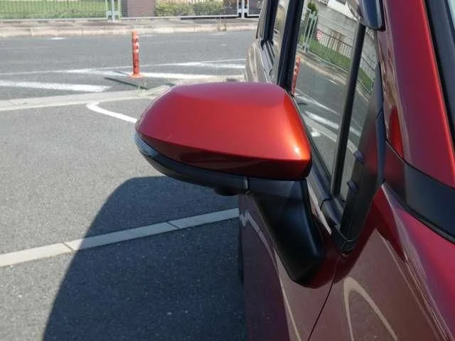 Toyota SIENTA HYBRID Z photo 4
